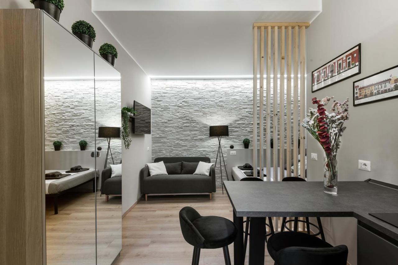 Super Modern And Design Apartment, A Due Passi Dai Navigli * Mailand